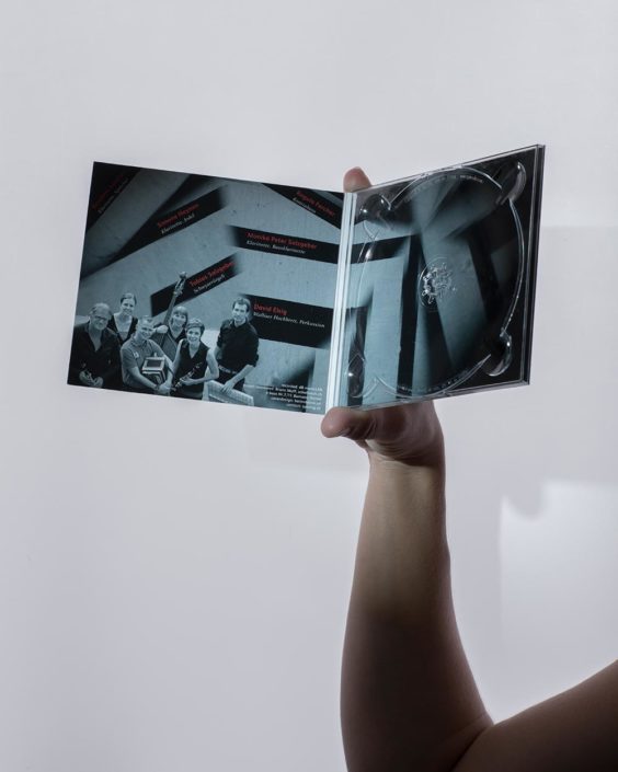 Gestaltung des CD-Covers für Apartig