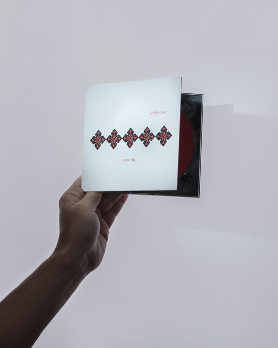 Gestaltung des CD-Covers für Apartig